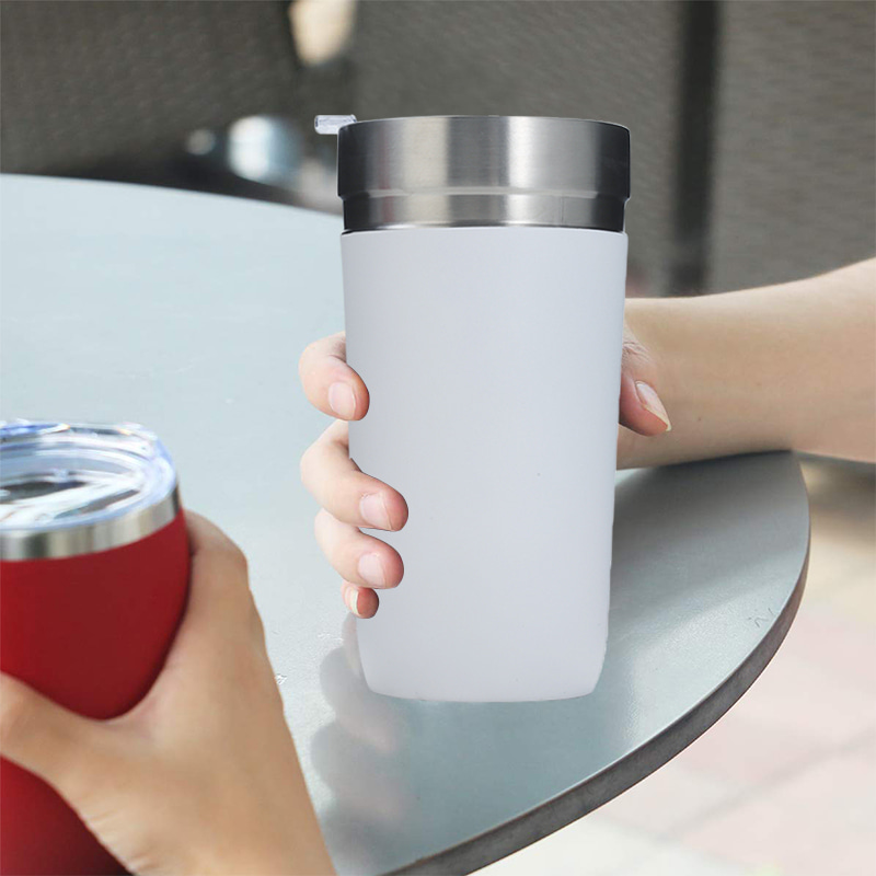 Специальная кофейная чашка Hydration объемом 20 унций